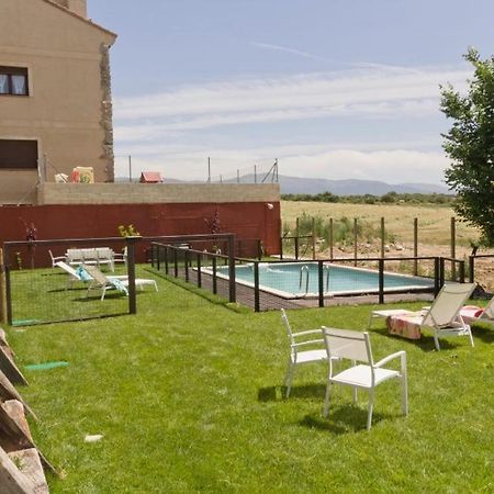 Miradiez Segovia Espirdo Luaran gambar