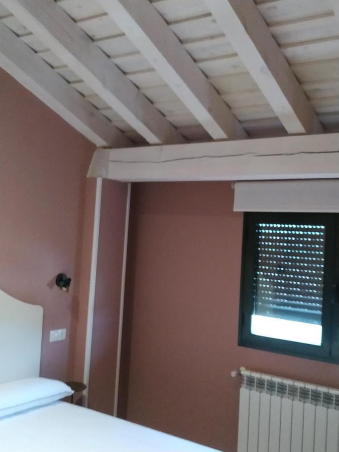 Miradiez Segovia Espirdo Luaran gambar