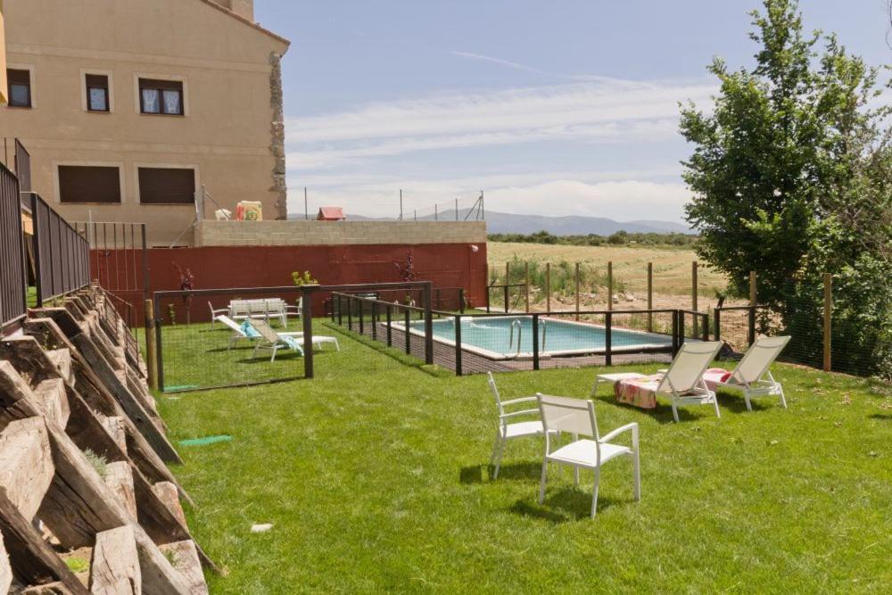 Miradiez Segovia Espirdo Luaran gambar